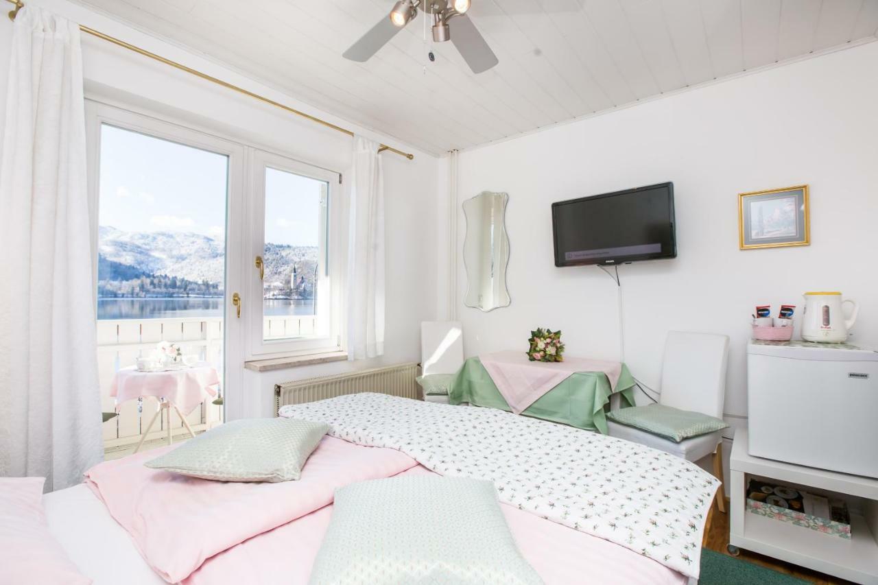 B&B Pletna A Double Lake-View Room Bled Exterior photo